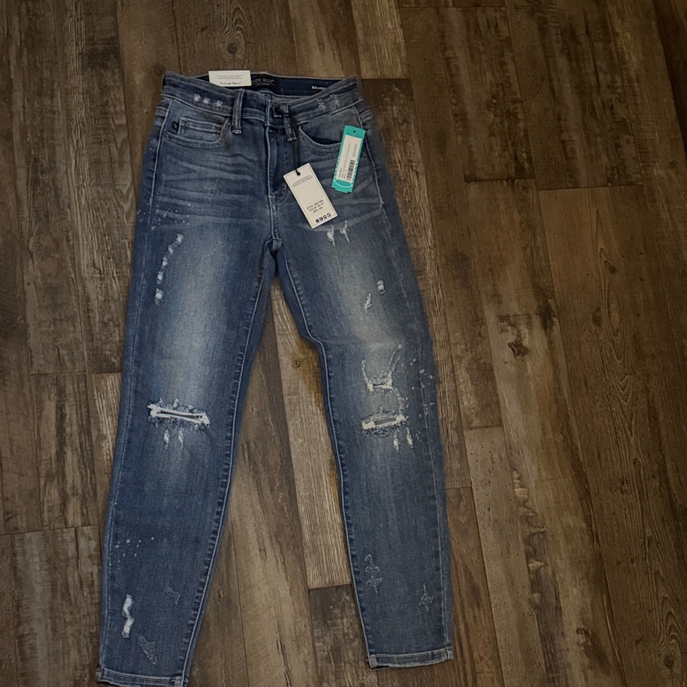 Judy Blue Distressed Skinny Jeans - Dark Blue